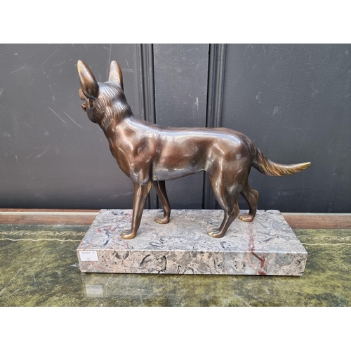 1409 - An Art Deco style bronze Alsatian, on marble base, 27cm high.