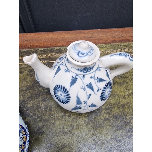 1433 - A Gien faience desk stand, 21cm wide; together with a small antique Chinese blue and white wine pot ... 