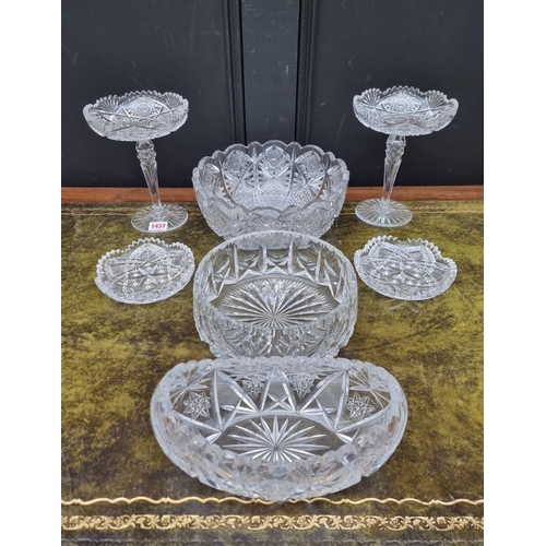 1437 - A small collection of Czechoslovakian cut glass, to include a pair of tazzas; and one other. (7)... 