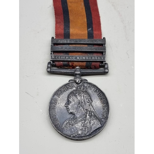 1471 - Medals: a Queen's South Africa Medal, with three clasps, to 4643 Pte A. J. Gill, 1st Suffolk Regt.... 