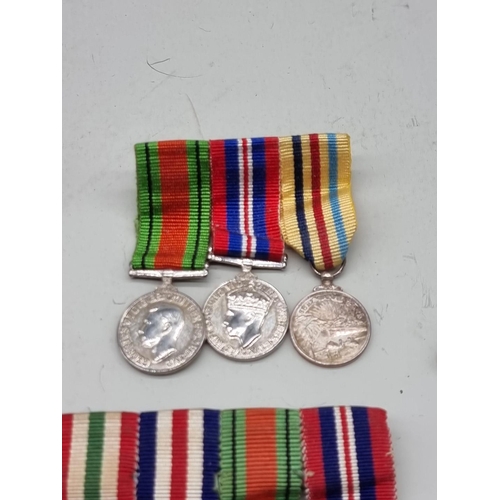 1487 - Medals: a small quantity of miniature medals. 