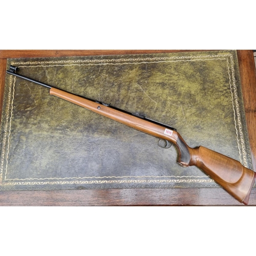 1515 - An Original Model 50 .22 cal under lever air rifle, Serial No.7130204.