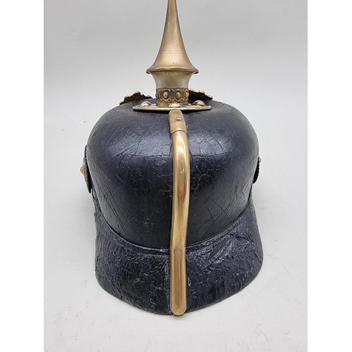 1518 - A Prussian infantry officer's pickelhaube, with eagle helmet plate and brown leather liner.... 