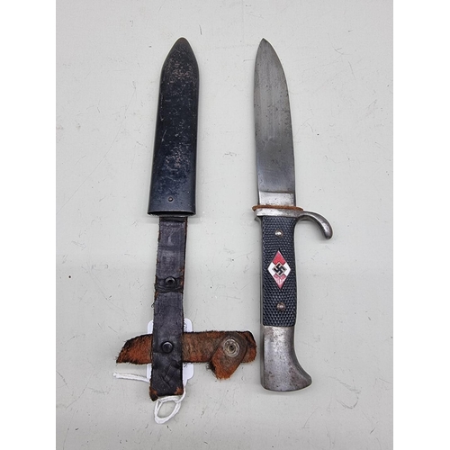 1536 - A German Third Reich Hitler Youth knife and steel sheath, the blade inscribed 'RZM M7/5 (Carl Krebs,... 