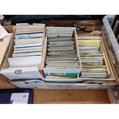 911 - POSTCARDS: a very large quantity of modern postcards, much arranged by file index, chiefly Scot... 