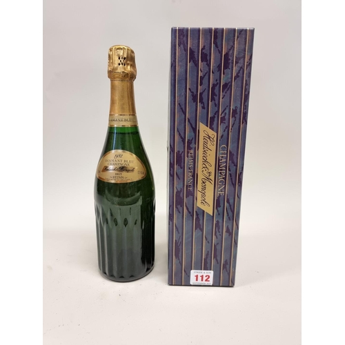 112 - A 75cl bottle of Heidsieck & Monopole 'Diamant Blue' 1982 Vintage Champagne, in oc.... 