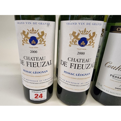 24 - Four 37.5cl bottles of Chateau de Fieuzal Blanc, 2000, Pessac Leognan; together with four 37.5cl bot... 