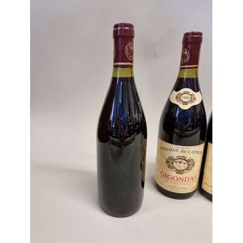 62 - Six 75cl bottles of Gigondas Domaine de Cayron, 1986, Michel Faraud. (6)