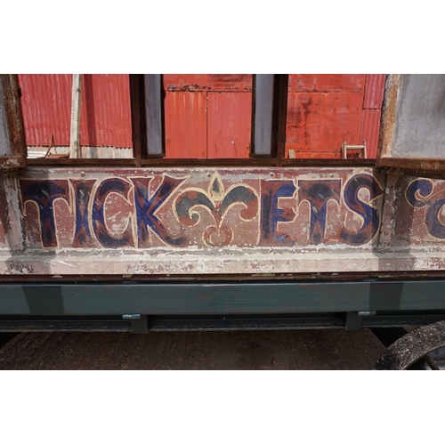 1548A - An early 20th century aluminium circus wagon, on four wheel base, 300cm long x 137.5cm wide x 2... 