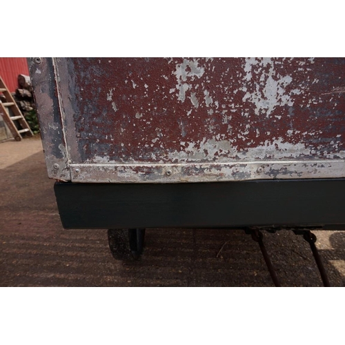 1548A - An early 20th century aluminium circus wagon, on four wheel base, 300cm long x 137.5cm wide x 2... 