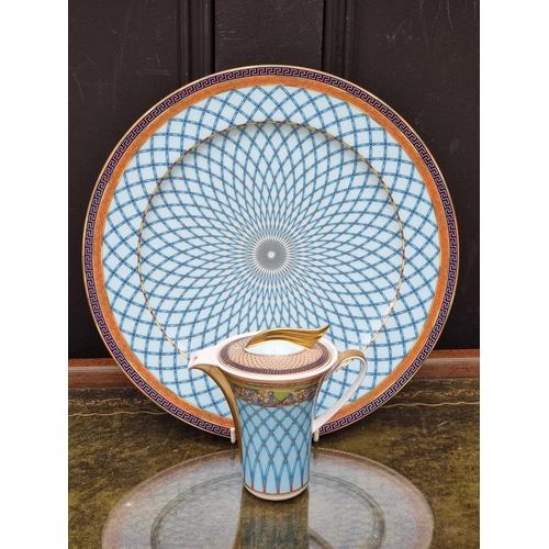 Rosenthal VersacヴェルサーチRussian Dream皿未使用品 A Rosenthal Versace 'Russian Dream' plate, 31cm diameter; with
