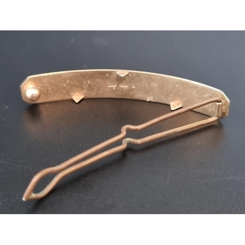 511 - A 9ct gold hair clip, with base metal pin, 55mm, gross weight 5.2g.