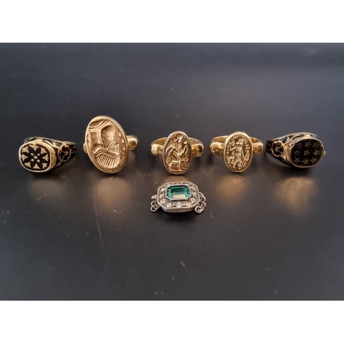 603 - Five various rings; together with a white metal clasp, set paste. (6)