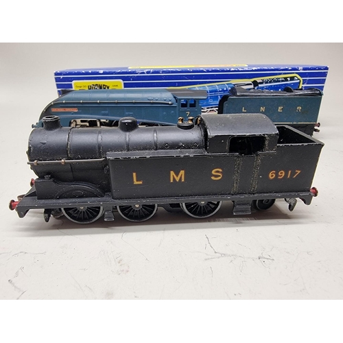 112 - Hornby Dublo: three unboxed locomotives, comprising GWR No. 6699; LNER No. 9596 and LMS No. 691... 