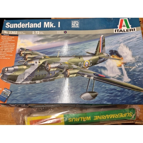 157 - Model Kits: a collection of aircraft kits, to include examples by Novo; Eagle; Frog; Airfix and... 