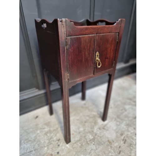 1120A - A mahogany tray top pot cupboard.