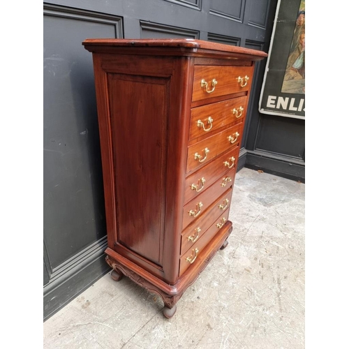 1036 - A hardwood chest of drawers, 65.5cm wide.