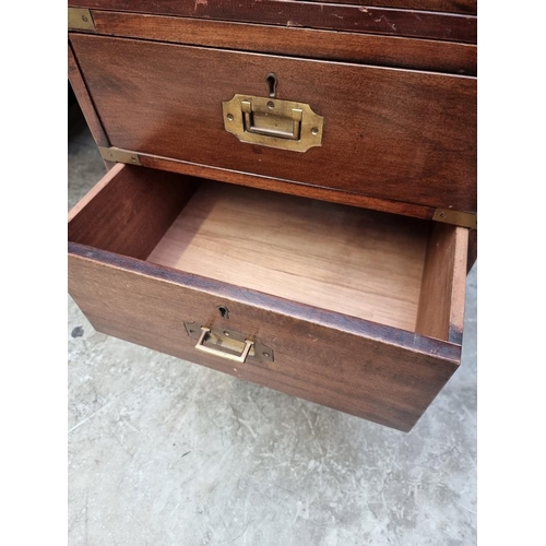 1085 - A large mahogany and brass bound pedestal desk, with countersunk handles, 152.5cm wide. &n... 