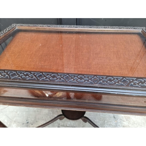 1115 - A good late Victorian mahogany and blindfret rectangular bijouterie table, 76cm wide.... 