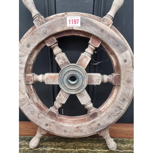 1197 - A small ship's or boat wheel, 46cm diameter.