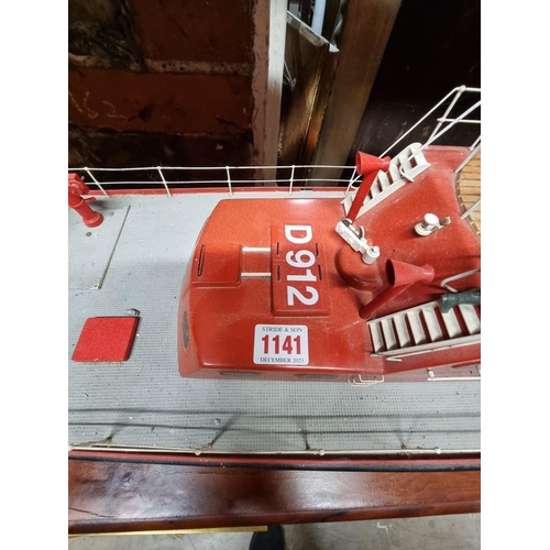 1141 - A large model of a German World War II fireboat, D912, 114cm long.