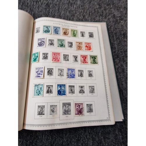 1521 - Stamps: an interesting collection of albums and stock books. (14)