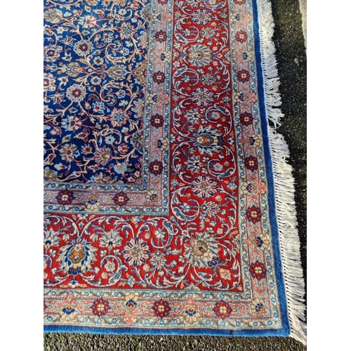 1363 - A large Persian carpet, having allover floral decoration, 415 x 303cm.