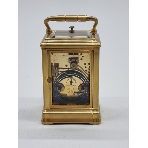 1525 - A good French gilt brass carriage clock, bu Drocourt, Paris, striking on a gong and with push b... 