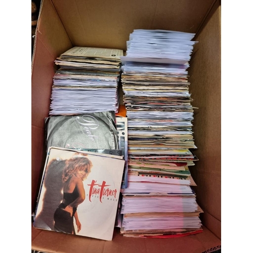 1558 - A large collection of 45rpm vinyl records. (approx 400)