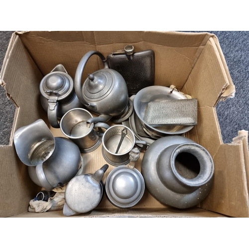 1685A - A collection of pewter, to include a Liberty Arts & Crafts jug; and a large hipflask.... 