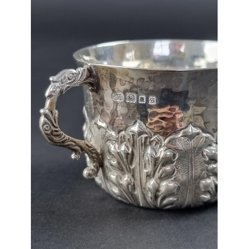 16 - A silver porringer, by Carrington & Co, London 1933, 5.5cm high, 128g.