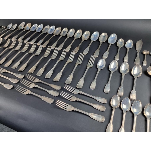 184 - A part canteen of William IV and Victorian silver fiddle and thread pattern silver cutlery for twelv... 