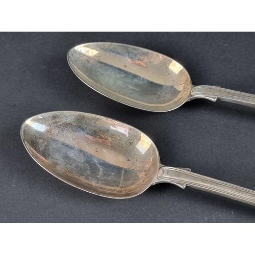 188 - A pair of Victorian silver fiddle and thread pattern stuffing spoons, by Joseph & Albert Sa... 