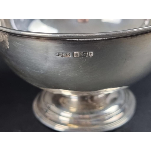 221 - A Edwardian silver sugar bowl, by James Dixon & Sons Ltd, Sheffield 1901, 11cm diameter; to... 