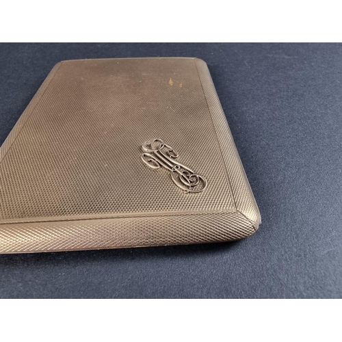 292 - An Asprey & Co engine turned 9ct gold cigarette case, London 1921, gross weight 136.7g.... 