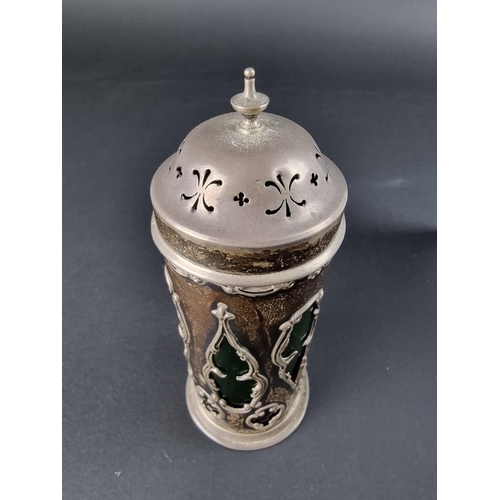 40 - An Edwardian pierced silver sugar caster, by Henry Williamson Ltd, Birmingham 1905, 16.5cm high, 110... 