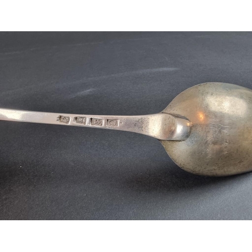 67 - A George III bright cut spoon, by George Smith III, London 1776, 28.5cm long, 105g.