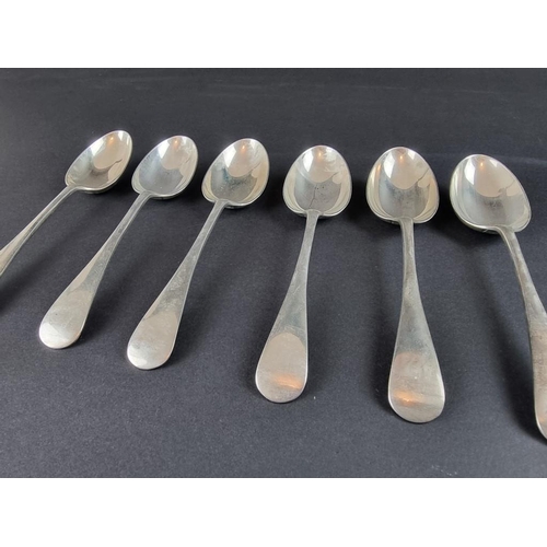 73 - A set of five silver old English pattern dessert spoons, by William Hutton & Sons Ltd, Sheffield... 