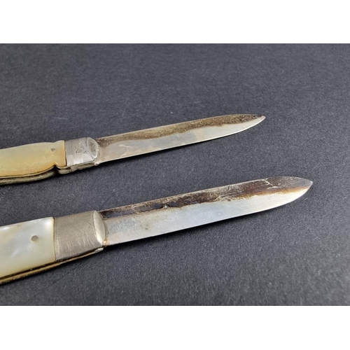 99C - Two silver bladed folding fruit knives.