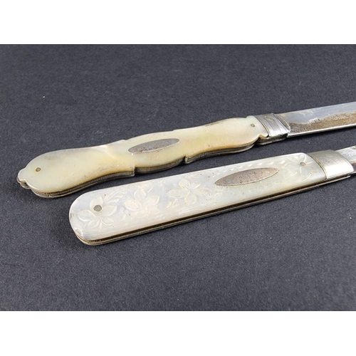 99C - Two silver bladed folding fruit knives.