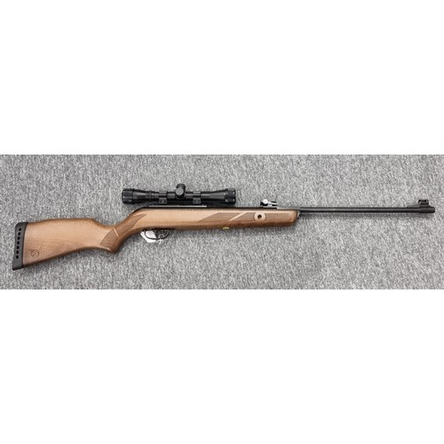 1660A - A Gamo Hunter 440 cal .177 break barrel air rifle, with scope and instruction booklet.... 