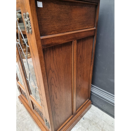 1014 - A 'Bevan Funnell' oak bookcase, 62.5cm wide.