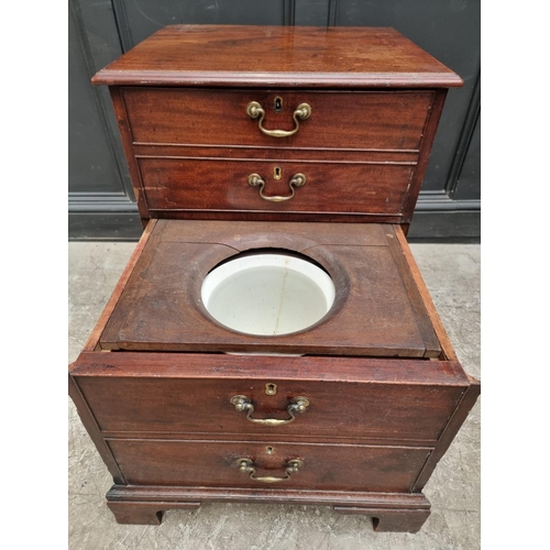 1088 - A George III mahogany commode chest, 59cm wide.