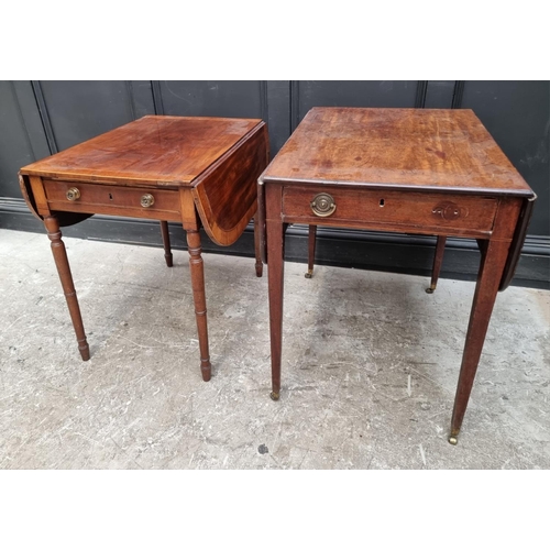 1088 - A George III mahogany commode chest, 59cm wide.