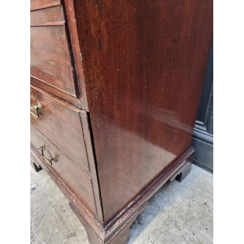 1088 - A George III mahogany commode chest, 59cm wide.