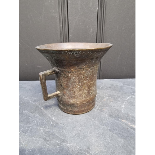 1383 - An 18th century Continental brass or copper alloy mortar, probably German, 14.5cm high x 15.5cm diam... 