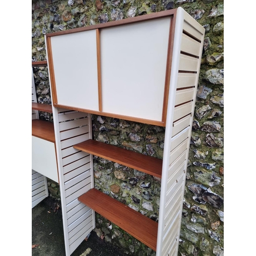 1290 - A Ladderax modular wall unit.