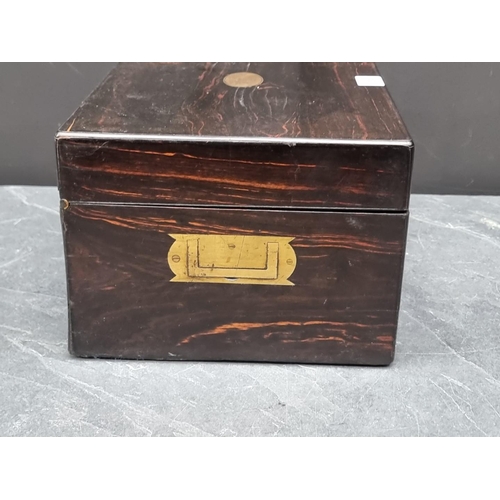 1250 - A Victorian coromandel toilet box, 33.5cm wide.