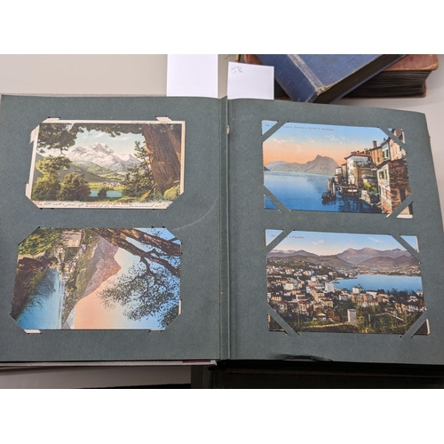 113 - POSTCARD ALBUMS: a group of 5 albums, containing approx 750 vintage postcards, mixed subjects i... 