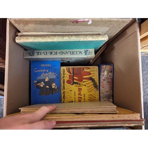 152 - BOX: quantity of children's/illustrated, non-fiction and other reference, various sizes. (Box)... 